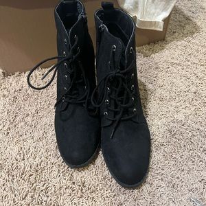 Women’s boots